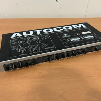 Behringer Autocom MXD1200