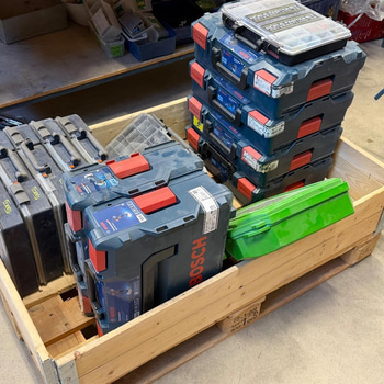 Parti sortiments- och verktygslådor, bl.a. Bosch L-Box, raaco
