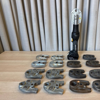 Pressverktyge Klauke MAP 215 FLM med 16 pressbackar