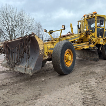 Väghyvel Aveling-Barford ASG 113 – 1986 – 6x6 – snöröjningsutrustad