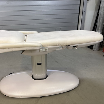 Elektrisk behandlingsstol, Weelko VOME för skönhetsvård – 2-delad med 3 motorer