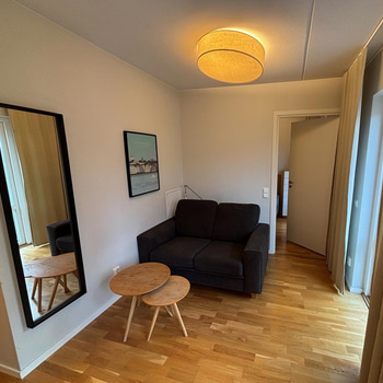 Inventarier till fullt möblerad tvårummare - se alla bilder för komplett innehåll
