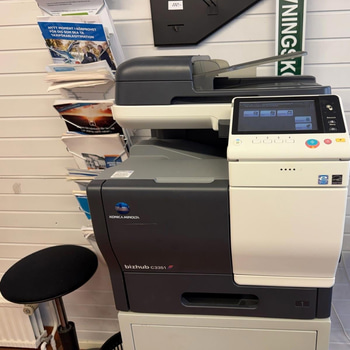 Konica Minolta bizhub C3351 – Färg multifunktionsskrivare