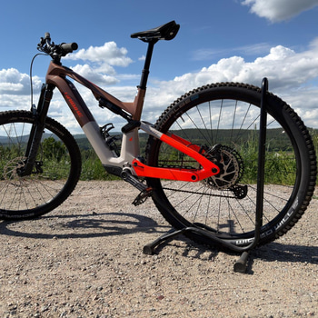 Elcyckel Haibike Lyke CF 10 2025 – heldämpad, Medium, 29"