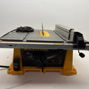Bordssåg Dewalt DW744XP