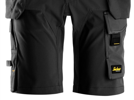 SHORTS SNICKERS SVART/SVART AW HF STL. 50