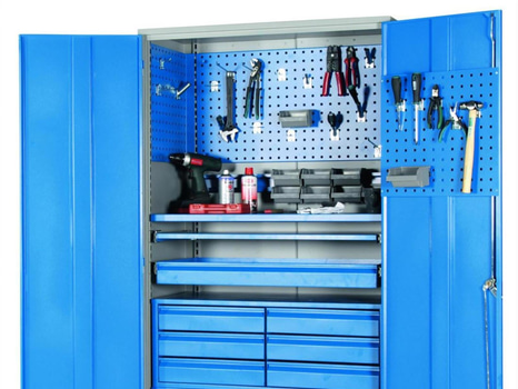 VERKSTADSSKÅP STRONG. KOMPL