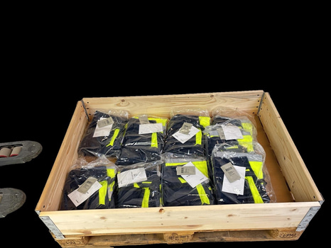 Parti med Hantverkarbyxor Björnkläder, olika storlekar