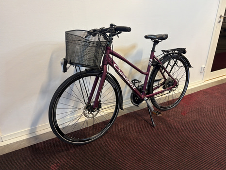Cykel Crescent Sport Trekking, vinröd