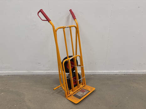 MAGASINKÄRRA MED HJUL 250KG