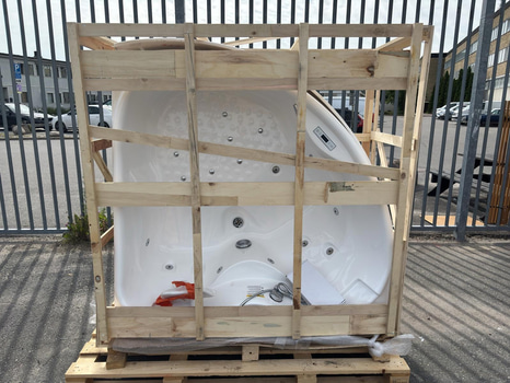 Jacuzzi, okänd modell