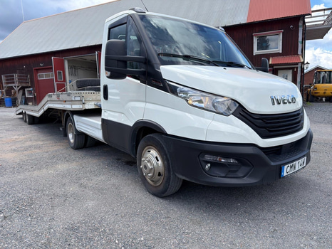 Biltransport Iveco Daily 40-180 - Släp Veldhuizen P47-2  – Automat – 2022