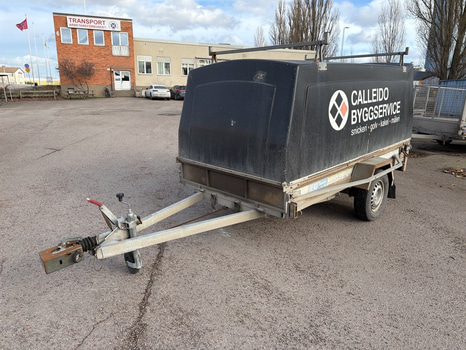 Släpvagn med kåpa Reko 750 kg -2000