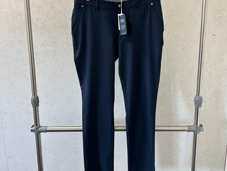 Dambyxor, stl. M, Cutter & Buck, dark navy.