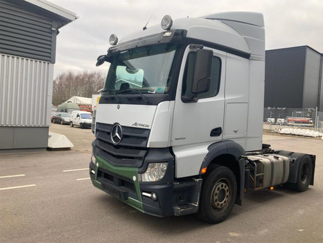 Dragbil Mercedes-Benz Actros 1843 10.7 -2017 | Reparationsobjekt