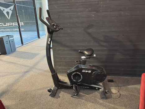 Träningscykel Master Black Edition B40