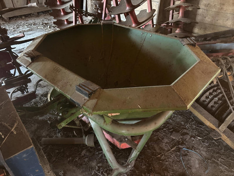 Konstgödselspridare Amazone