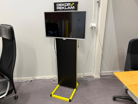 TV på stativ, Philips 32"