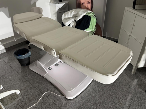 Behandlingsbänk Weelko, elektrisk