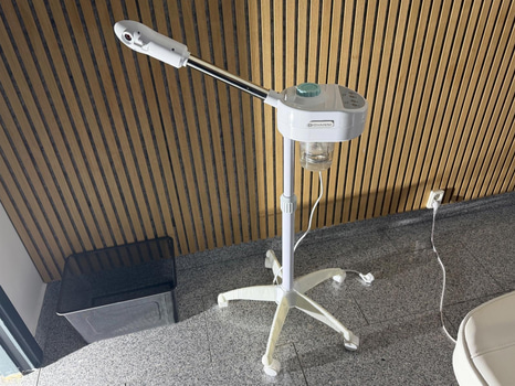 Vapozon Giovanni samt lupplampa Luxo