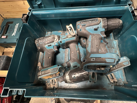 Parti med verktyg Makita