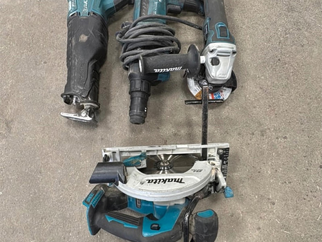 Parti med verktyg Makita