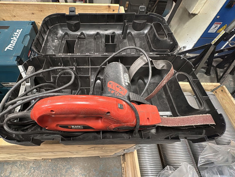Bandslip Black & Decker KA293E