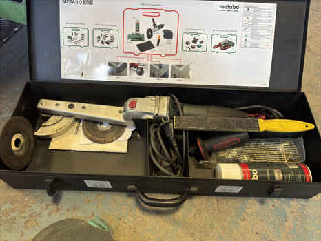 Slipmaskin för kälsvetsar, Metabo KNSE 12-150