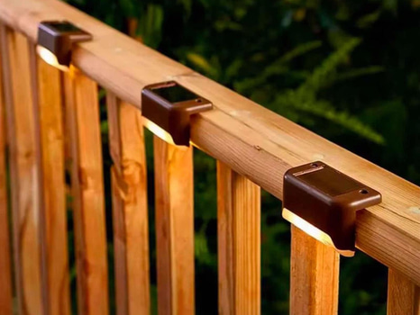 Parti med solcellsdrivna trapp & staketlampor, totalt 100 st - fri frakt