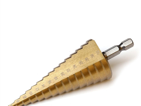 Parti med stegborrar, 4-32mm, titanbelagt kullagerstål, totalt 34 st - fri frakt