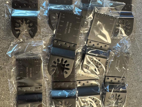 Parti med totalt 70 st multimaskinsblad för trä och plast - fri frakt