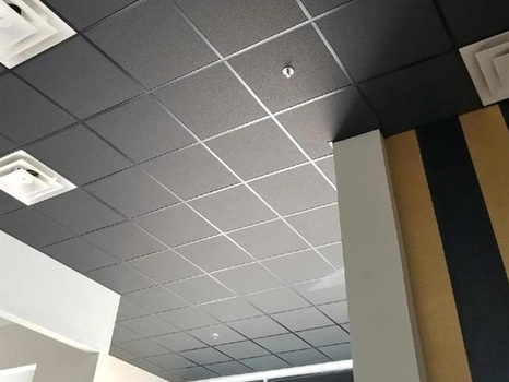 Komplett undertakspaket inkl. bärverk – 50 m², svart