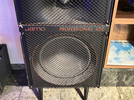 2 st. Högtalare Jamo Professional 400