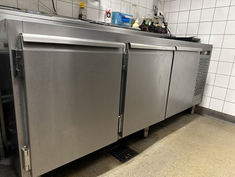 Köksbänk med kylförvaring, Rostfri