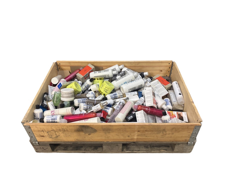 Parti med hårvårdsprodukter, diverse märken