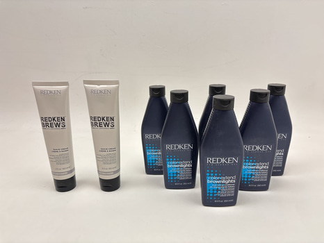 Diverse produkter från Redken