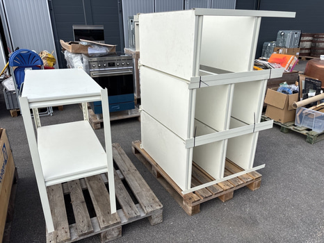 Hyllor stabelbara 4 stycken