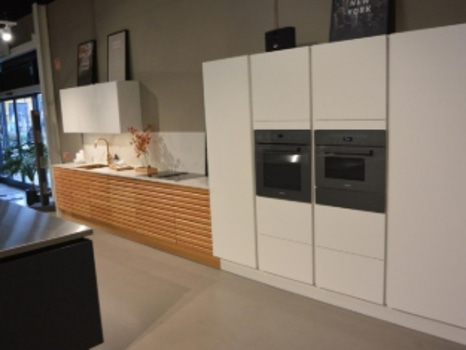 Utställningskök Nordic Spirit Ek Base