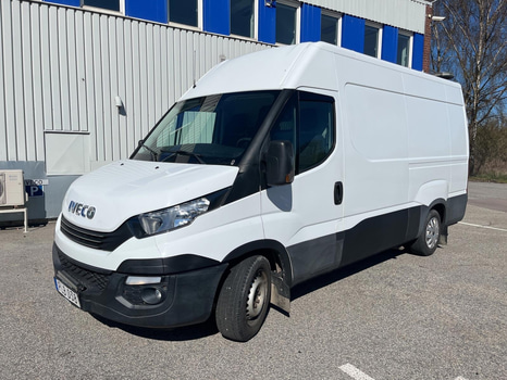 Skåpbil Iveco Daily 35-140 2.3 JTD Hi-Matic -2018 | Reparationsobjekt