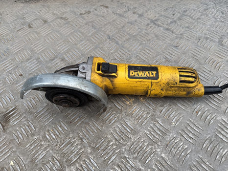 Vinkelslip Dewalt