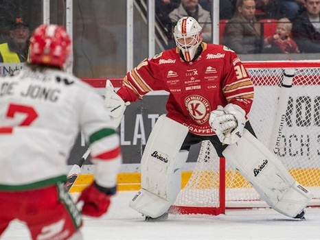 #30 Collin Delia - Hemma