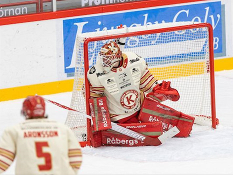 #31 Carl Malmqvist - Borta