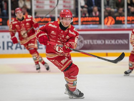 #8 Samuel Jonsson - Hemma