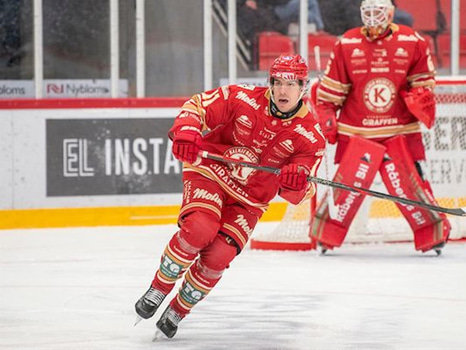 #11 Mattias Wigley - Hemma