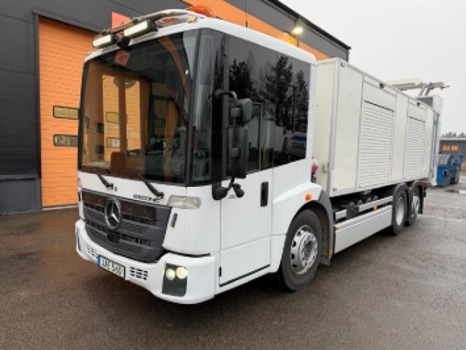 TMA-bil Mercedes-Benz eEconic -2022 | Verdegro | Vicky Teknik