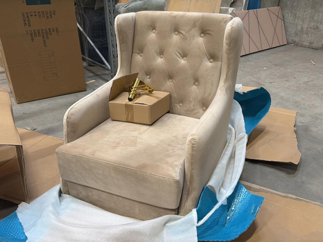 Fåtölj, ljusbrun sammet