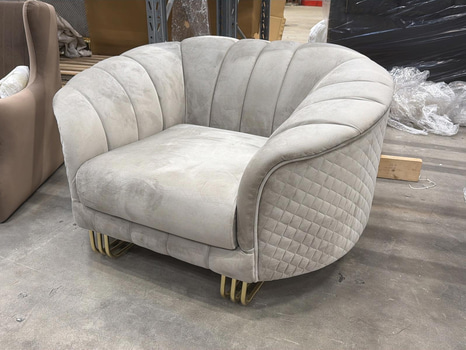 Fåtölj, grå sammet