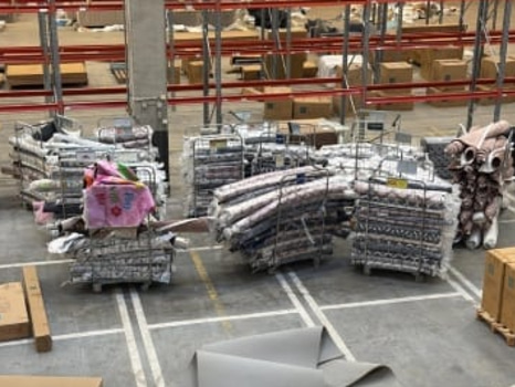 Stort parti nya mattor