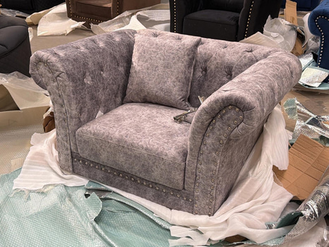 Fåtölj, grå sammet