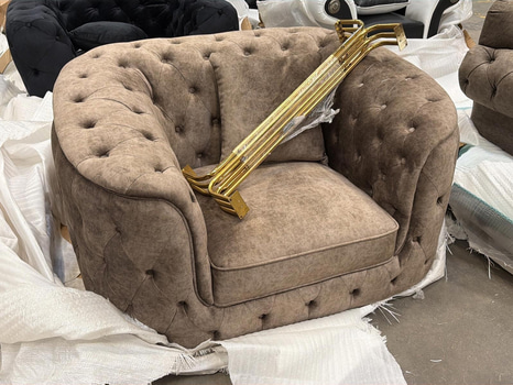 Fåtölj, brun sammet